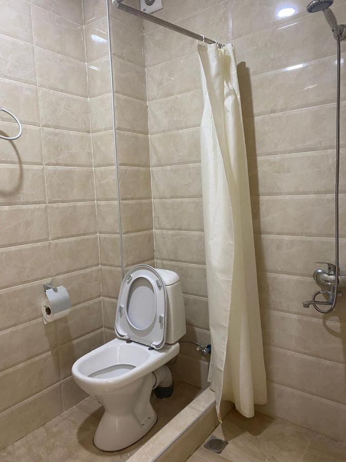 Hotel Saburtalo Roni Тбилиси Екстериор снимка