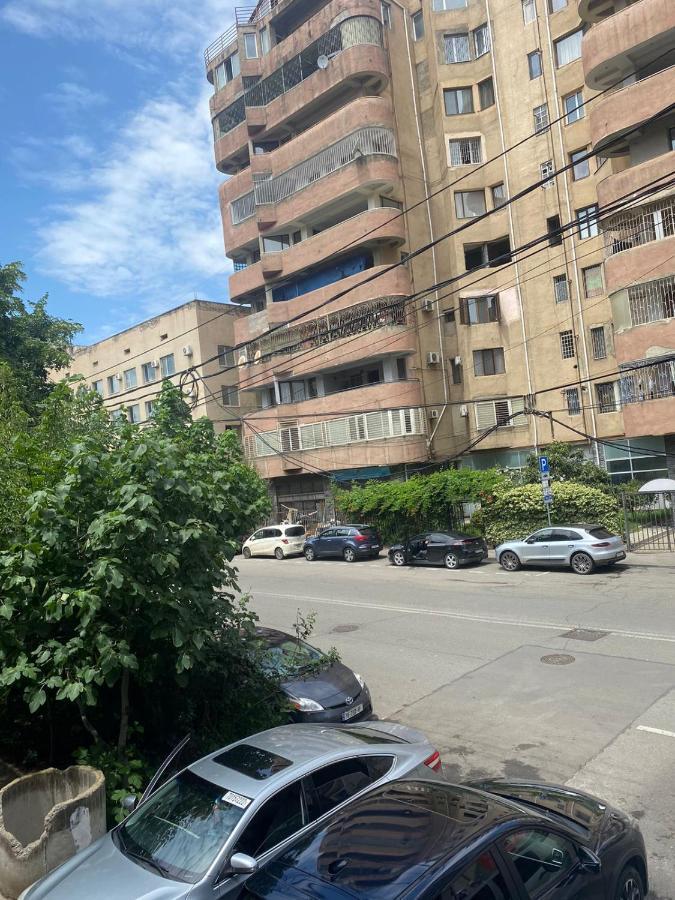 Hotel Saburtalo Roni Тбилиси Екстериор снимка